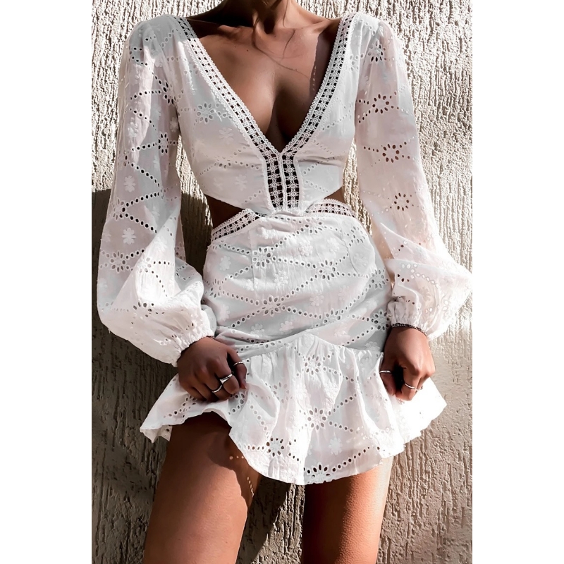 Seaside Resort Style Sexig midjefistlös V-ringning spetsar ihålig ruffle klänning vit liten kort klänning